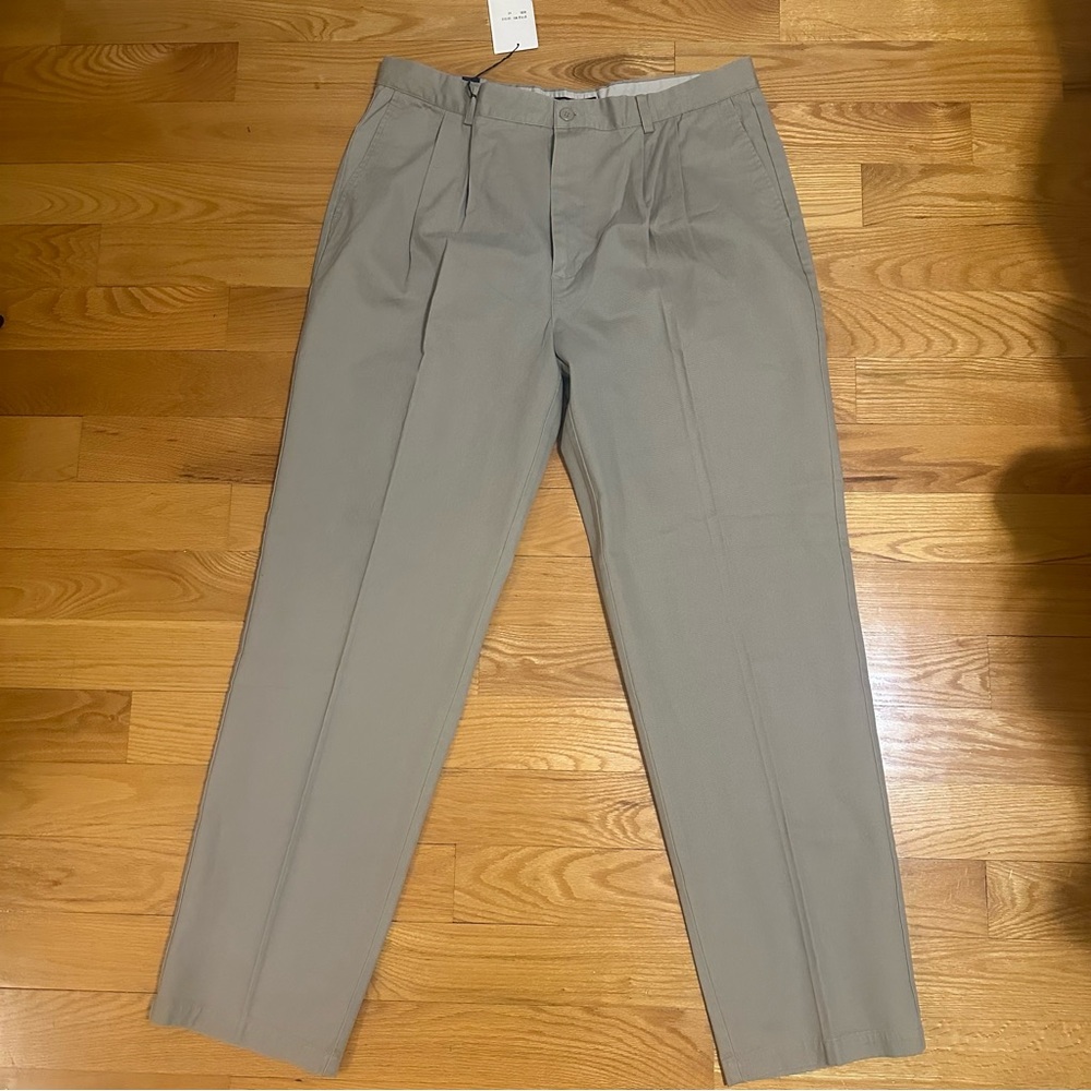NWT Private Member Khaki Beige Pleated 100% Cotton Dress Pants Size 40 Vintage